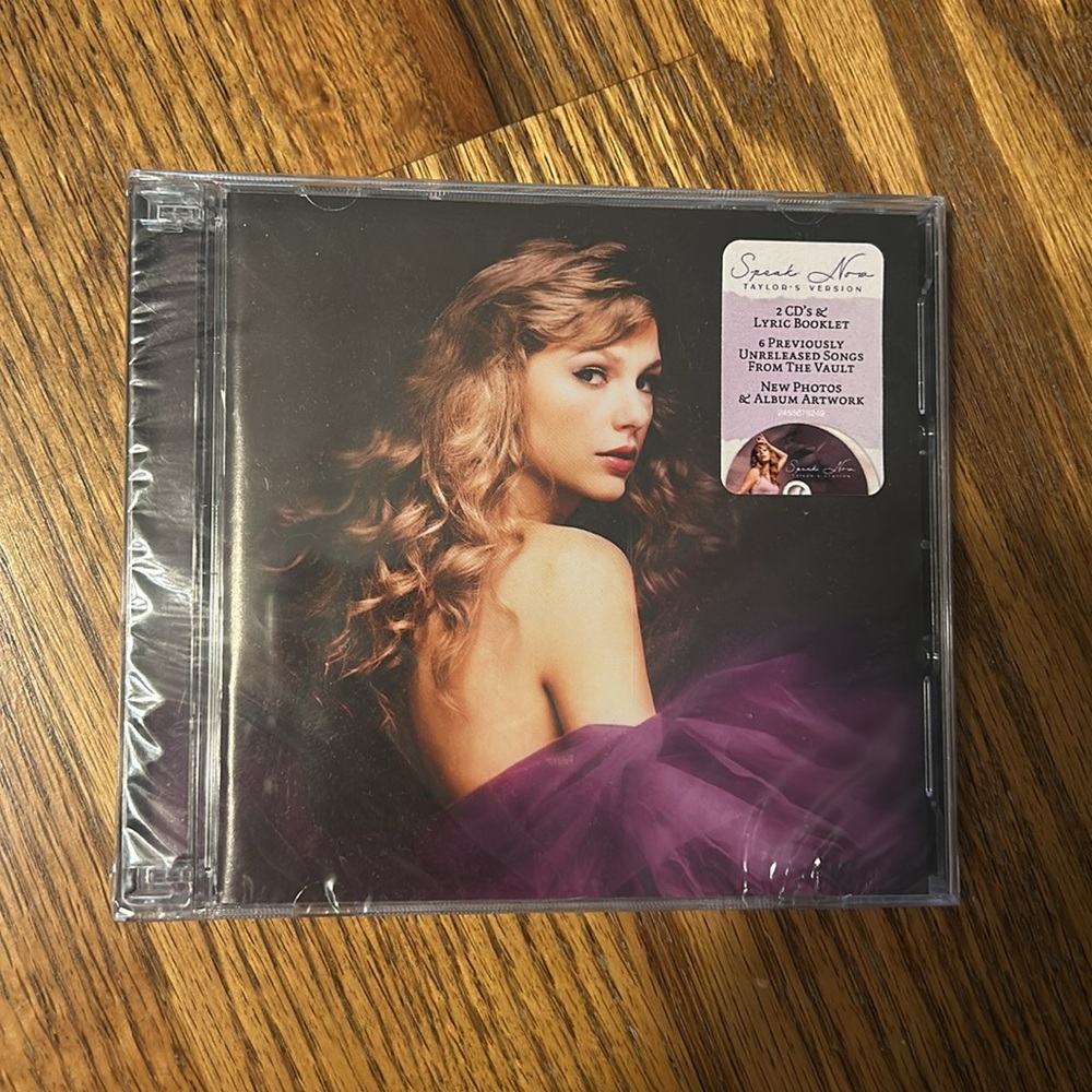 Taylor Swift Speak Now (Taylors Version) Cardigan - Picture 7 of 7